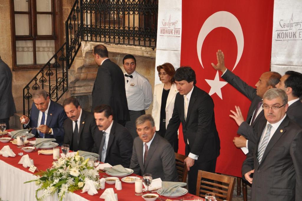 Cevahir Konuk Evi Hotel Sanlıurfa Cameră foto